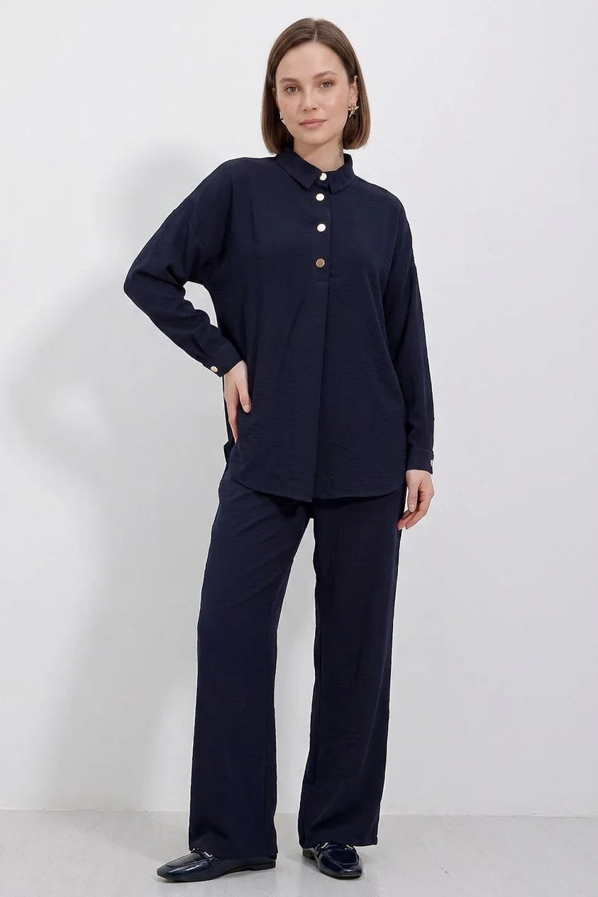 Kadın Düğmeli Oversize Lacivert Takım