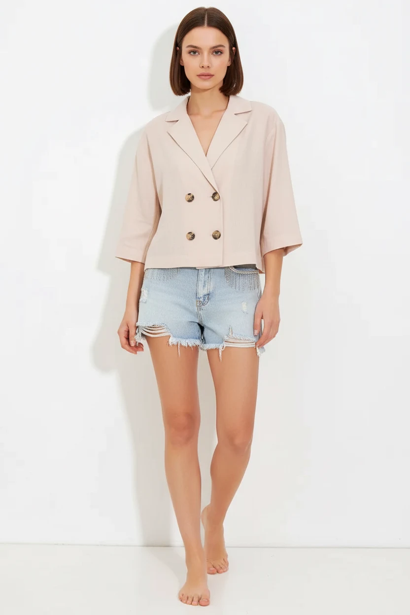 Kadın Klasik Yaka Çift Düğmeli Crop Oversize Keten Krem Ceket