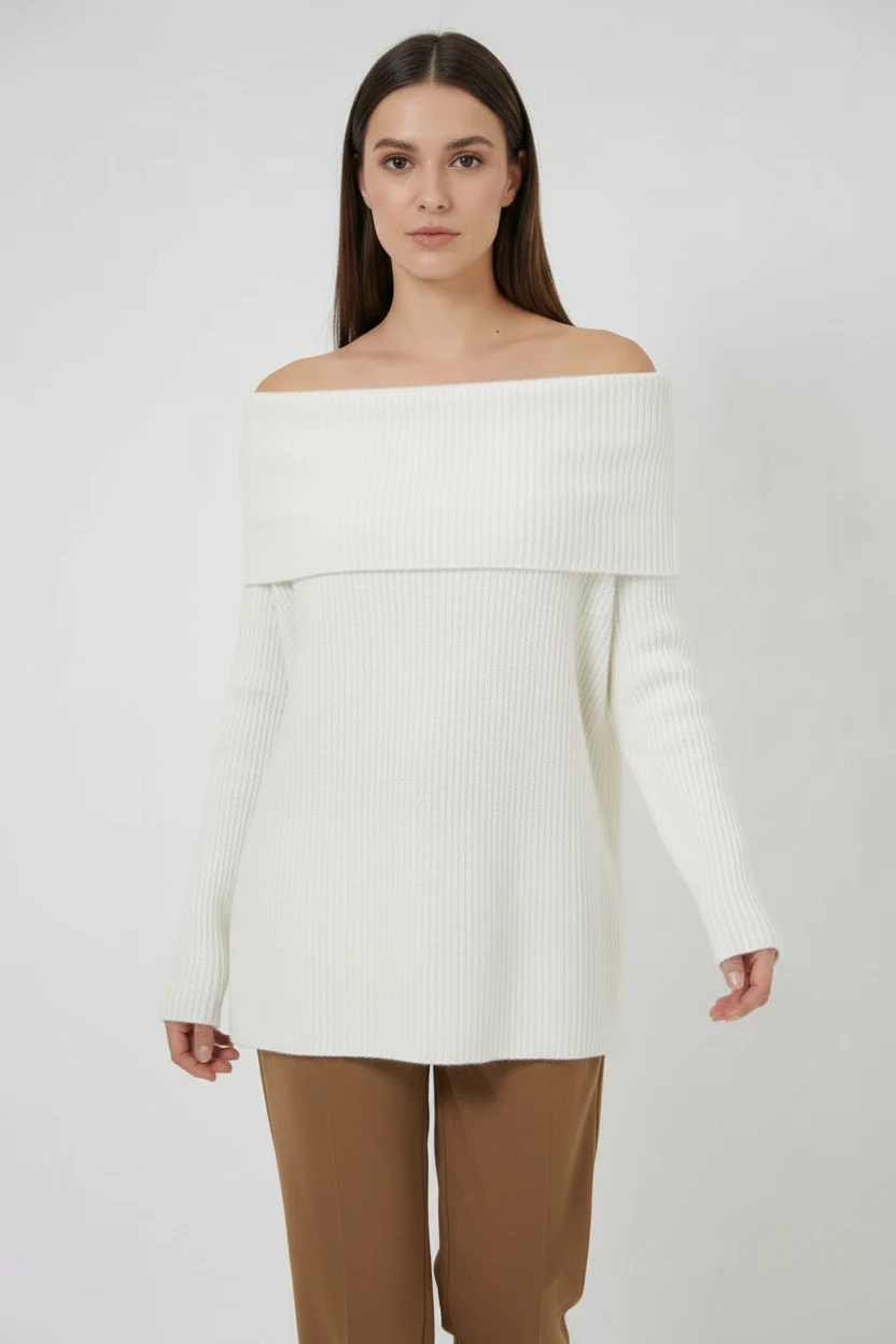 Kadın Kayık Yaka Oversize Açık Omuz Triko Beyaz Kazak