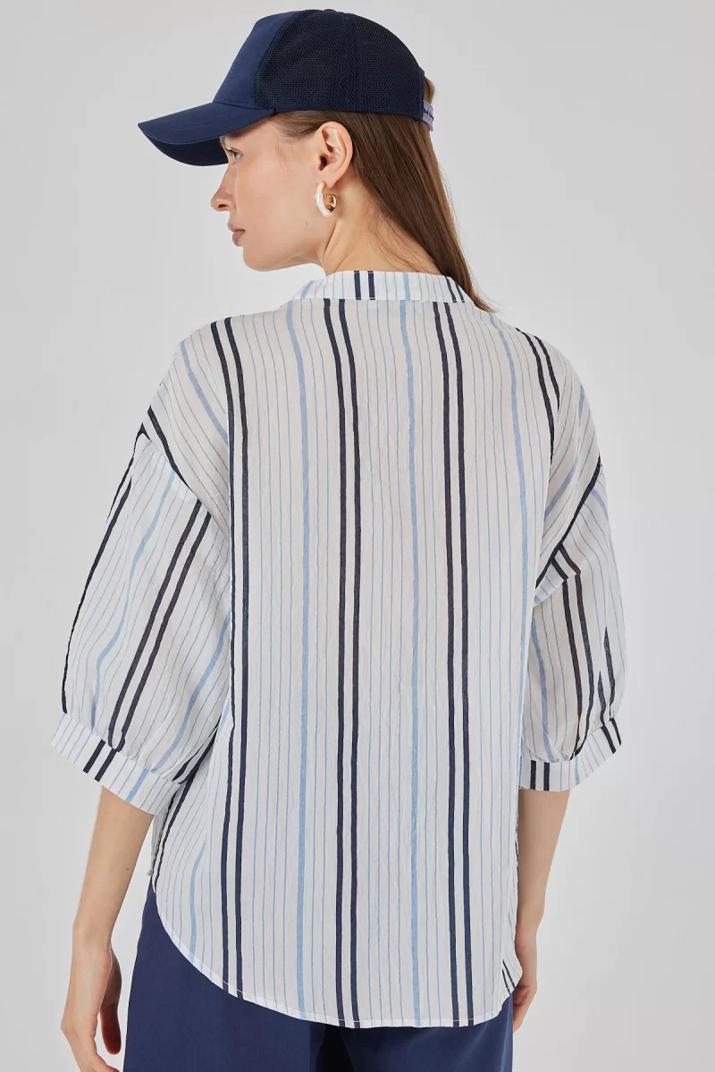 Kadın Gömlek Yaka Oversize Çizgili Pamuklu Açık Mavi Bluz