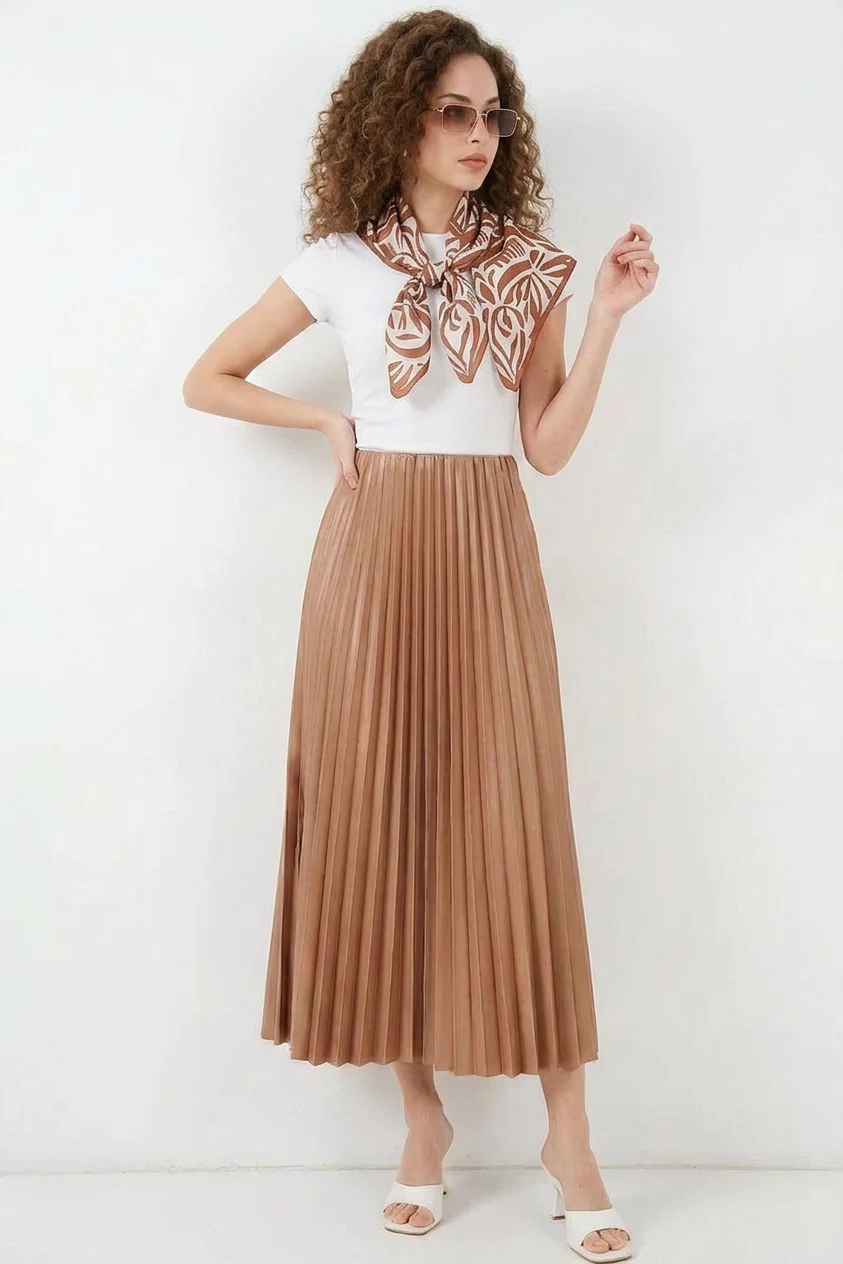 Kadın Piliseli Camel Etek