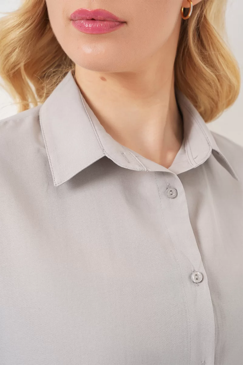 Kadın Oversize Kesim Basic Pamuklu Açık Gri Gömlek
