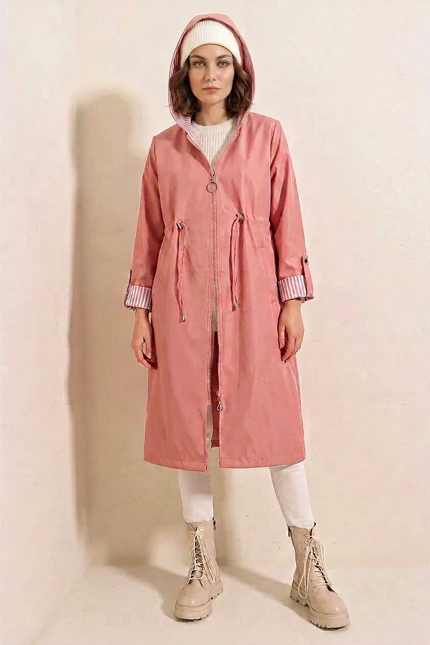 Kadın Beli Büzgülü Kapşonlu Çizgili Pembe Trençkot