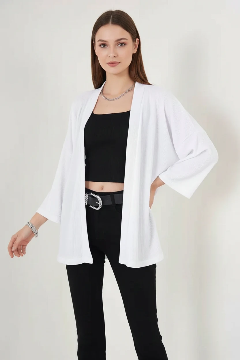 Kadın Bisiklet Yaka Düşük Omuzlu Beyaz Kimono