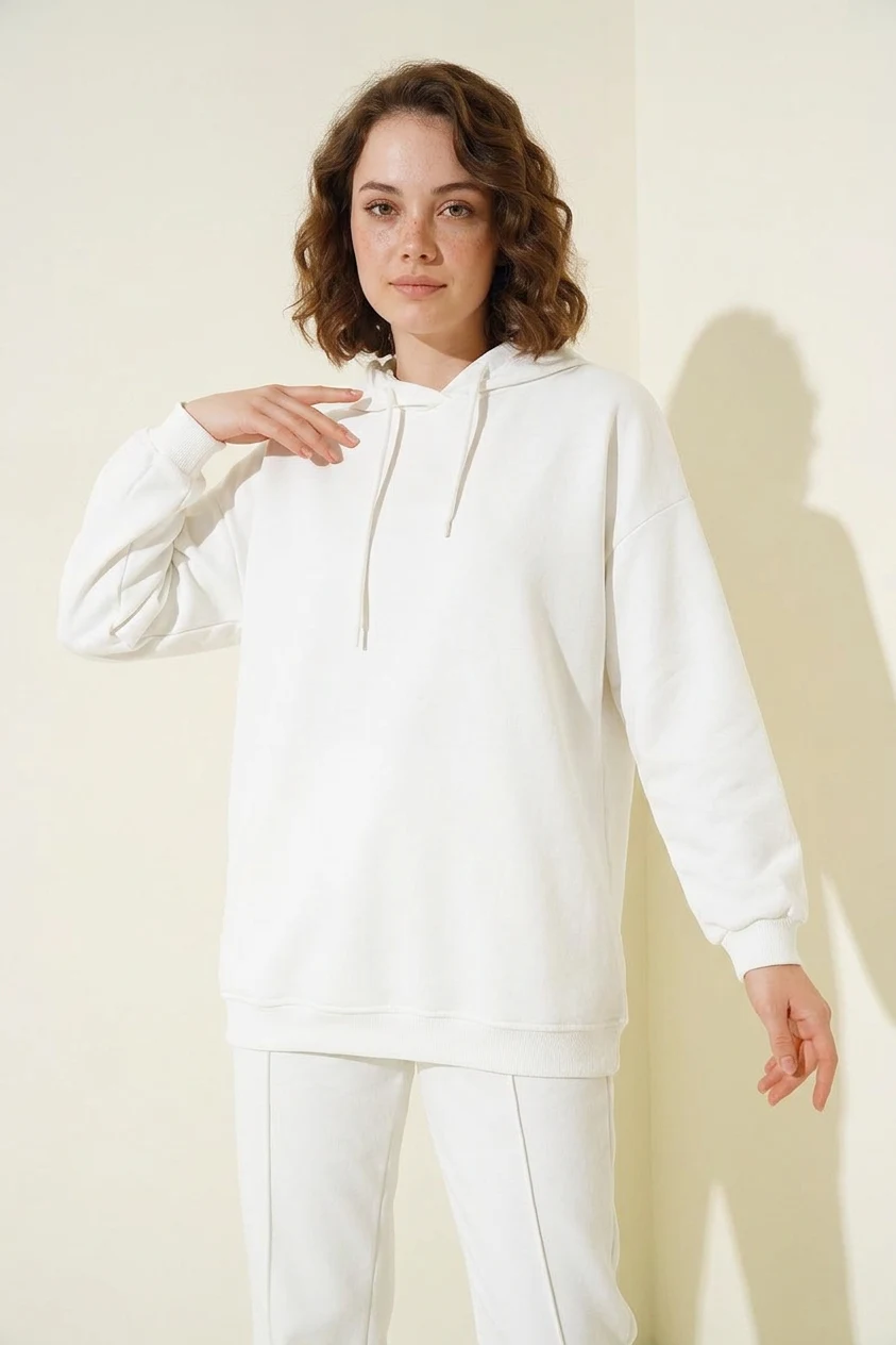 Kadın Kapüşonlu Normal Oversize Beyaz Eşofman Takımı
