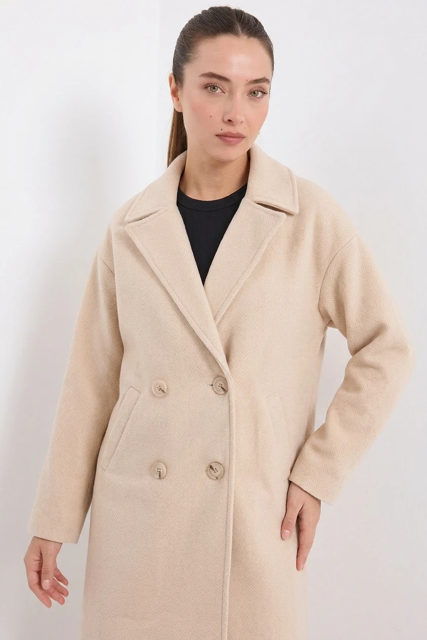 Kadın Yaka Oversize Geniş Kesim Kaşe Krem Kaban
