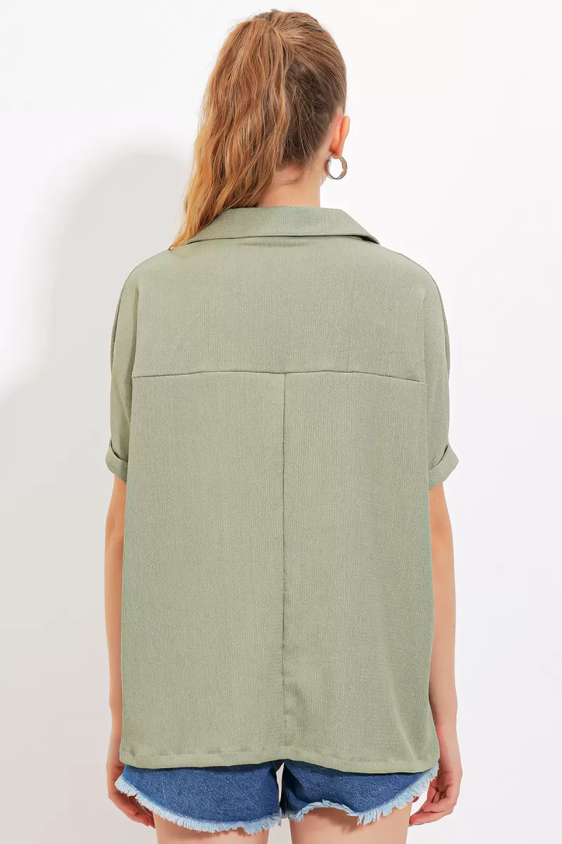 Kadın Polo Yaka Kısa Kol Oversize Çağla Yeşili Bluz