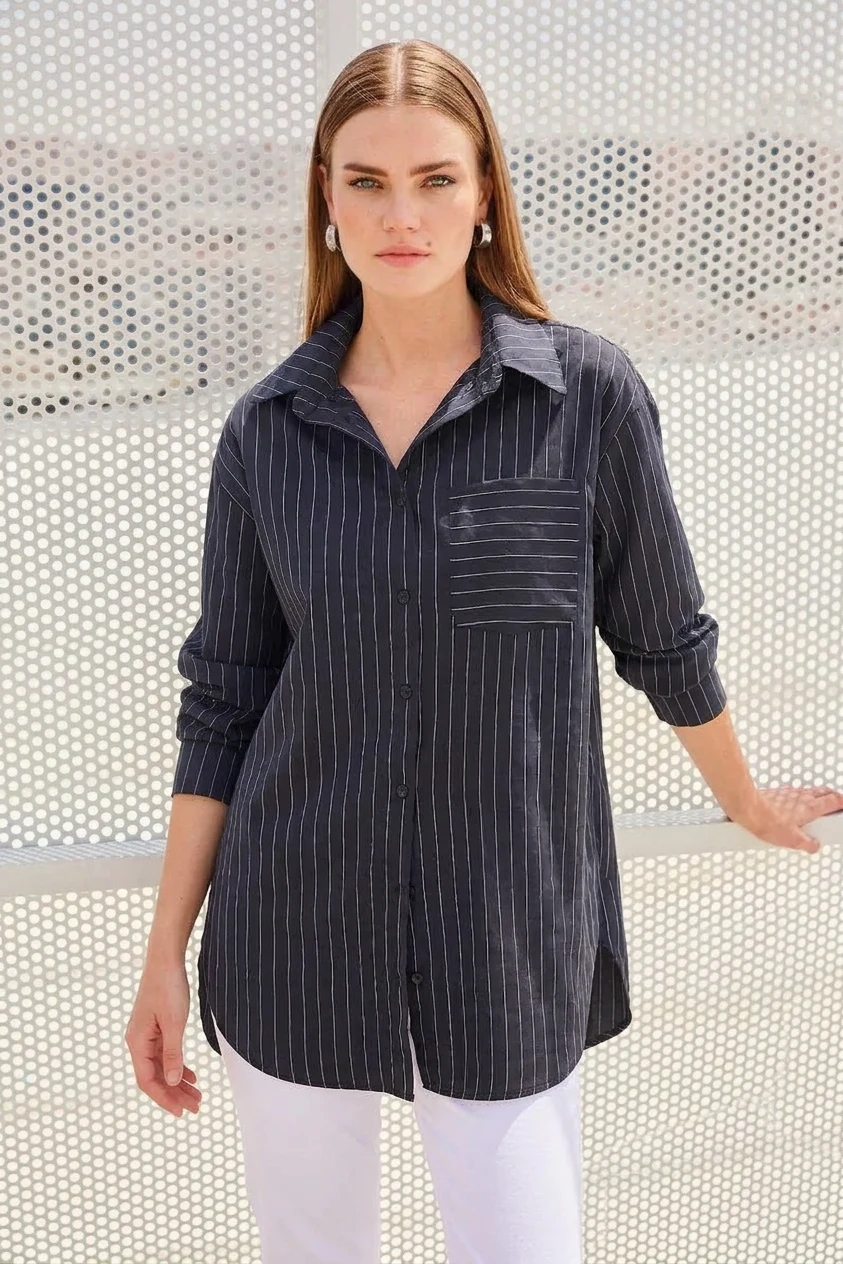 Kadın Oversize Çizgili Pamuklu Siyah Gömlek