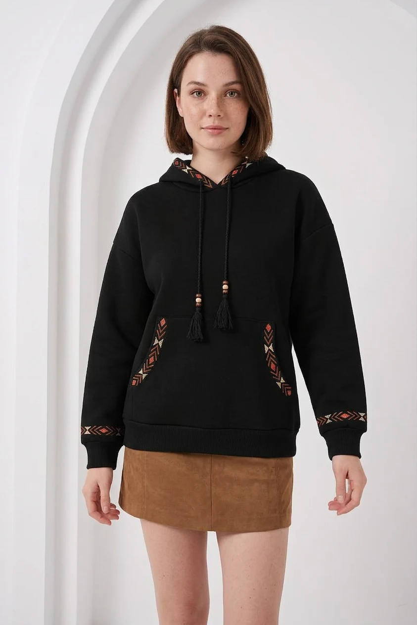 Kadın Kapüşonlu Fermuarlı Kordon Detaylı Oversize Nakışlı Siyah Sweatshirt